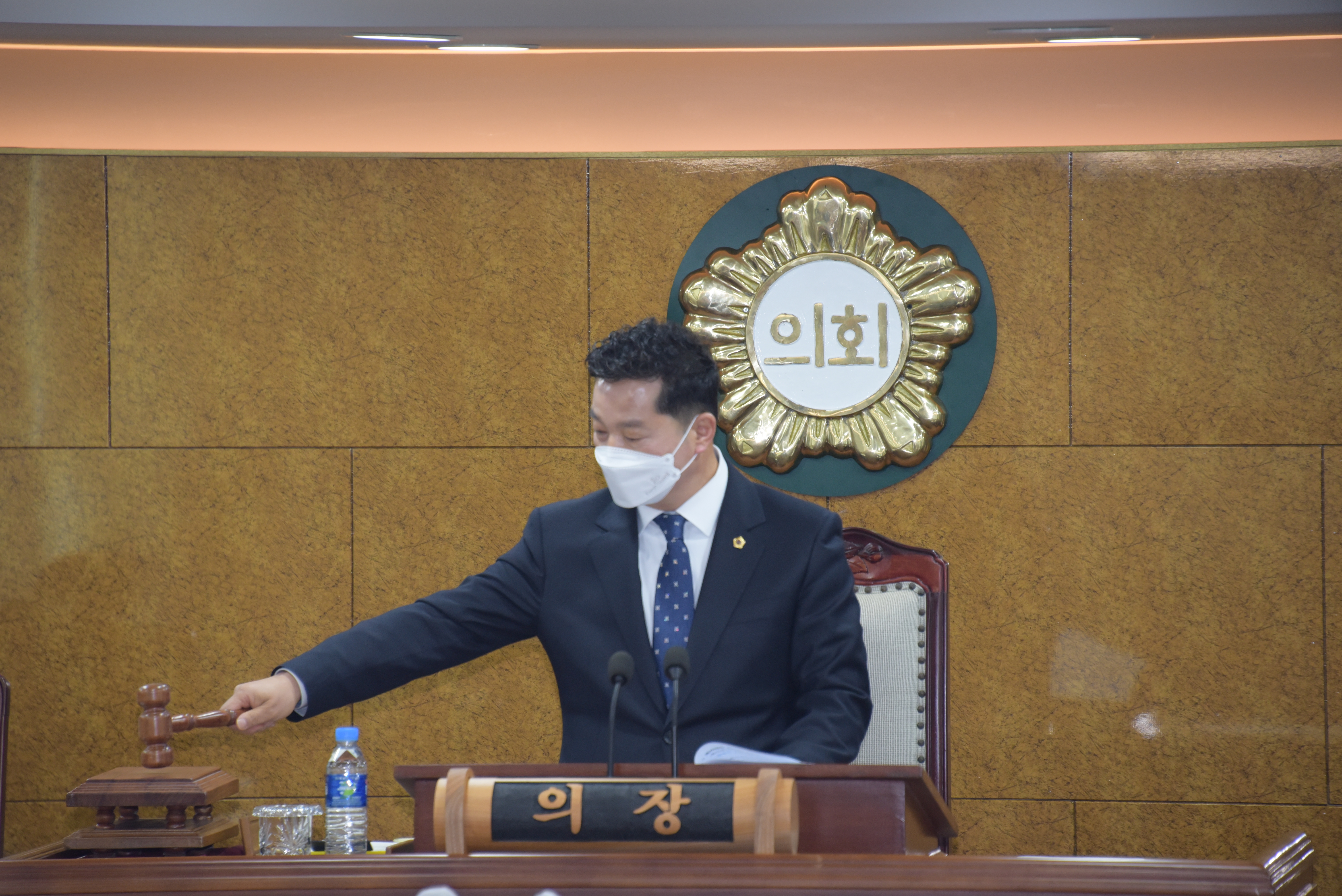 제299회 제2차 정례회 폐회 첨부이미지 : 김정오 의장 의결.JPG 
