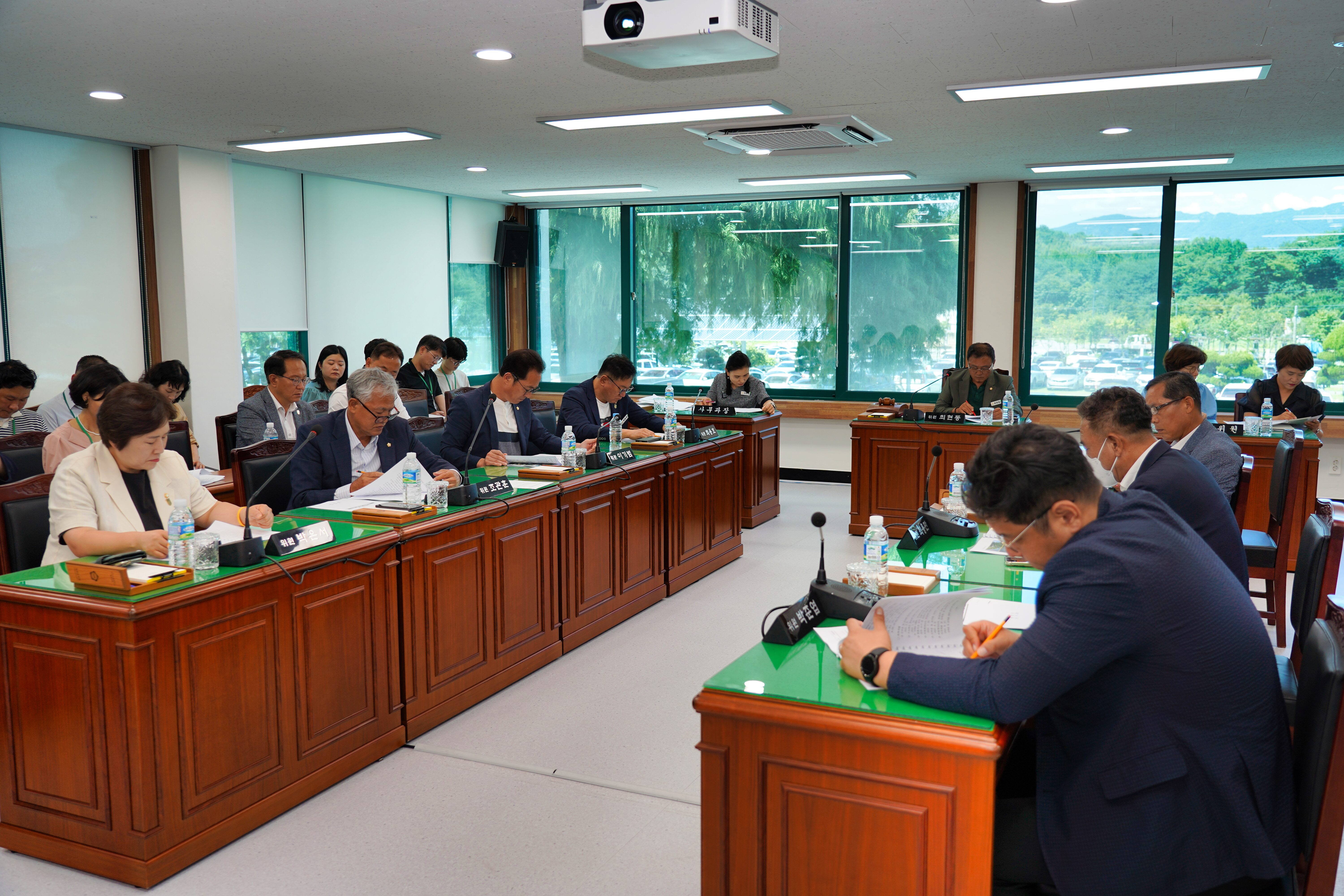 담양군의회, 악취 환경 개선 특별위원회 후속조치 보고회 개최 1