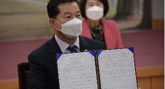 국내 지자체 최초 러시아연방 사하공화국(야쿠티아)과 ON-Line 국제교류 협약식 체결 3