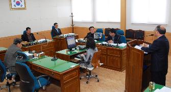 제201회 담양군의회 정례회 . 제1차본회의 (2009. 11. 25) 2