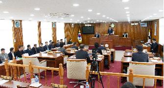 제289회 제2차 정례회 2차 본회의 군정질문 실시