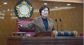담양군의회, 제335회 임시회 폐회...조례안 등 15건 안건 가결 2